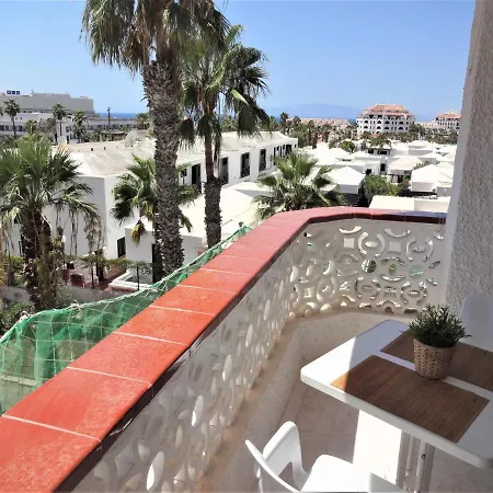 With A Large South-facing Balcony, Sea View And Wifi In Americas Center Πλάγια ντε λας Αμέρικας